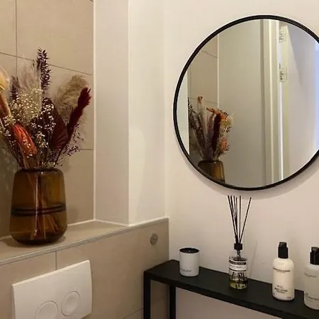 Cityscape Hideaway דירה *